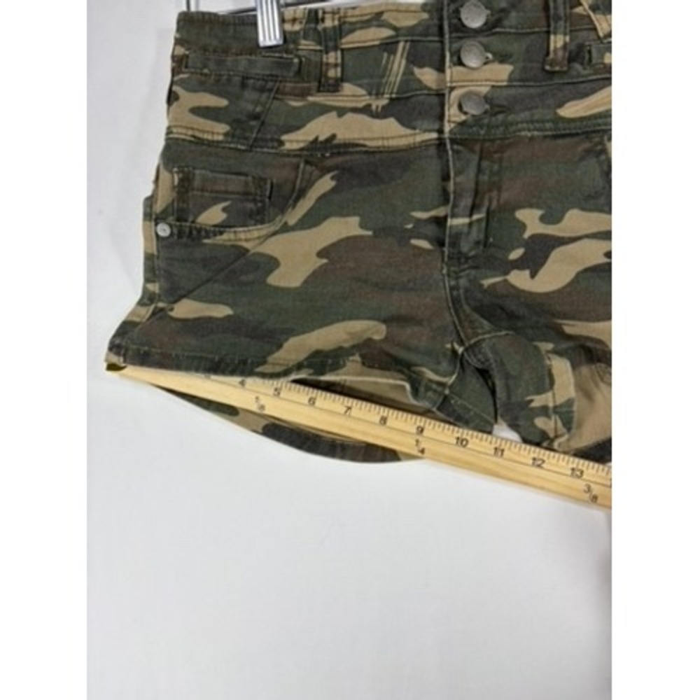 Harmony + Havoc Camo Shorts Women 7 Green Good High Waist 3-Button Fly - Picture 4 of 6